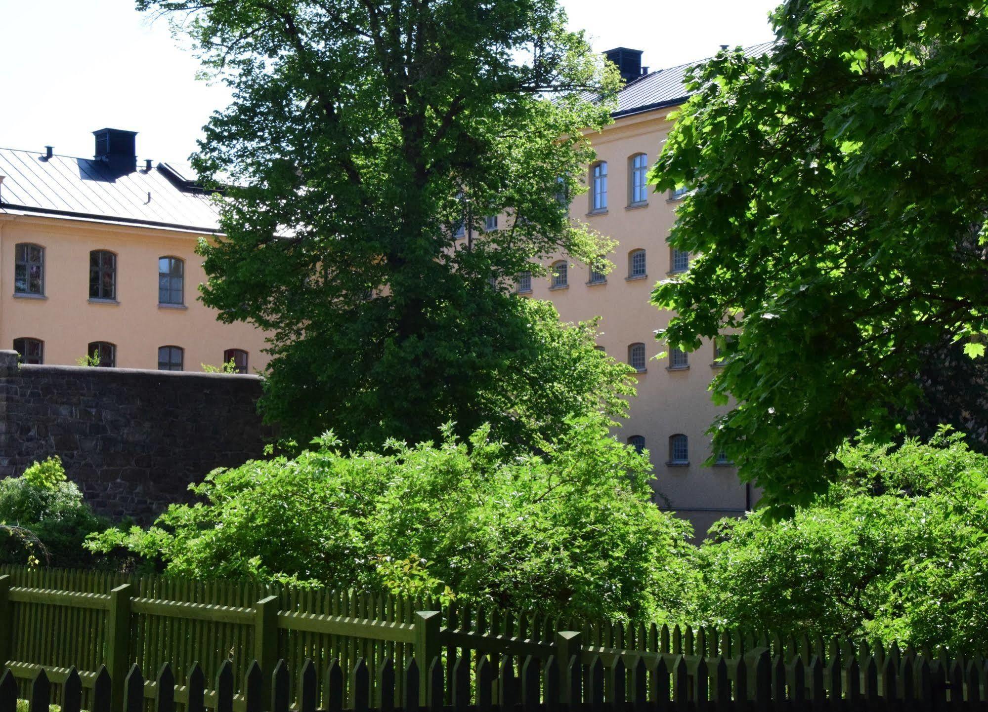 Langholmen Hotel 3*